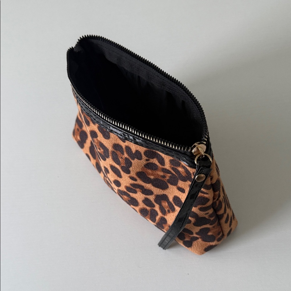 Amazon Leopard Print Mini Bag - Picture 3 of 3